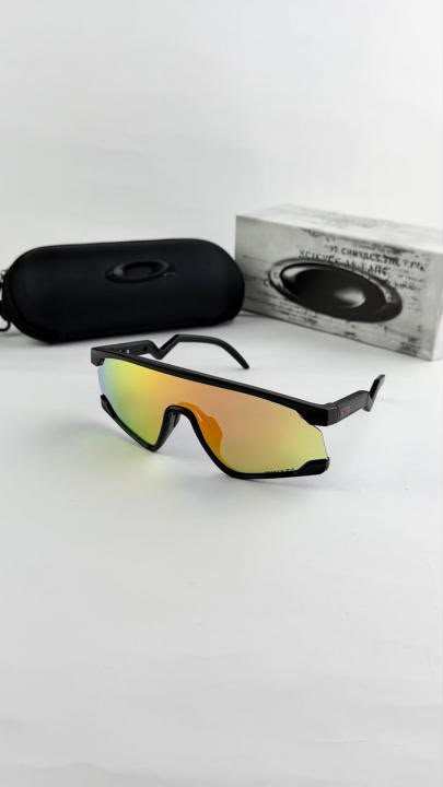 Oakly Orange Cricket Lover Sunglasses 🕶️