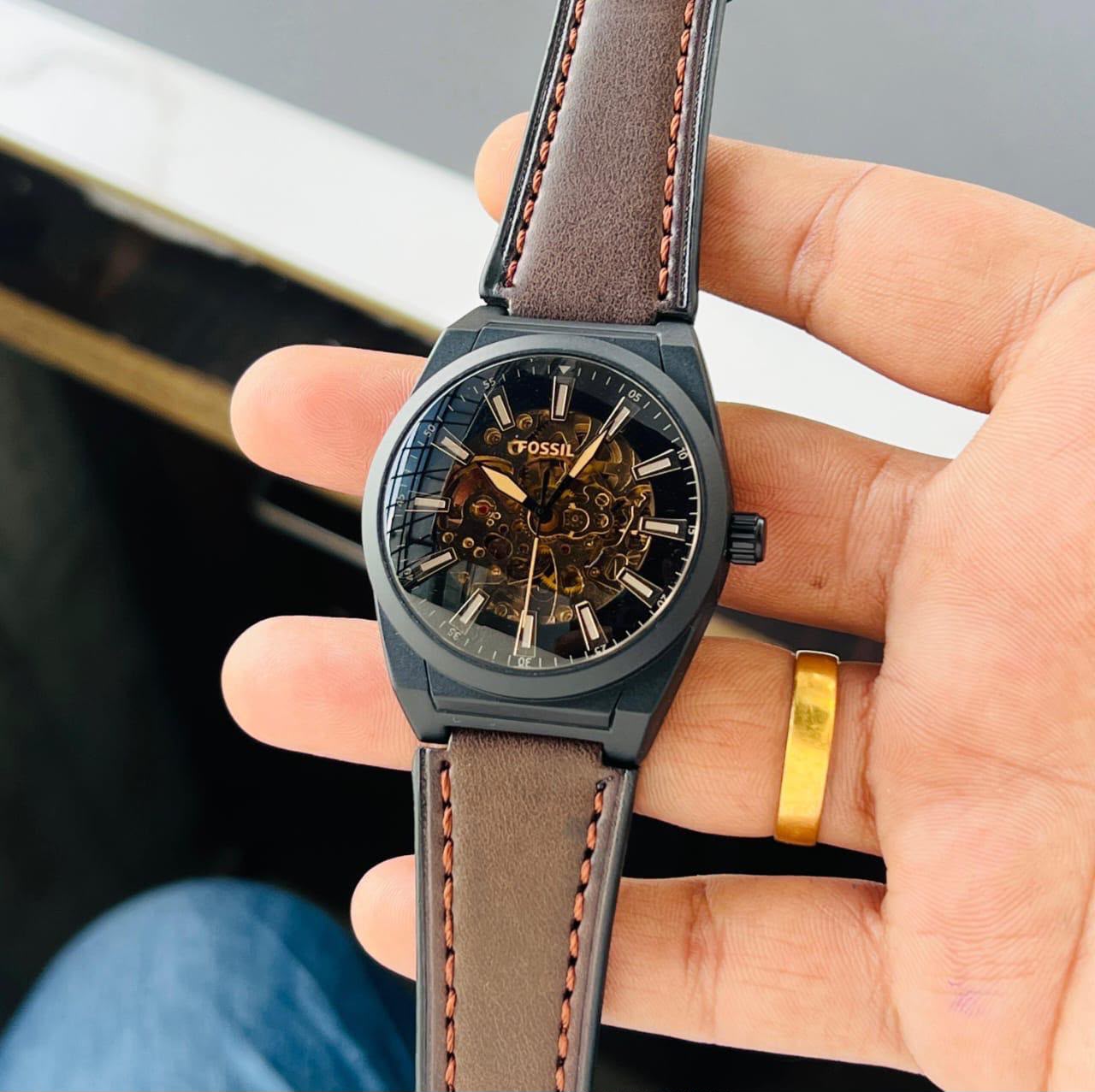Fossil Elevent Model In Brown & Black Automatic Back Open