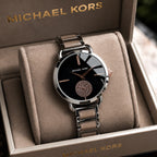 MICHAEL-KORS LADIES NEW MODEL SILVER CASE AND ROSE TT STAINLESS STEEL STRAP🥵
