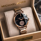 MICHAEL-KORS LADIES NEW MODEL SILVER CASE AND ROSE & BLACK STAINLESS STEEL STRAP🥵