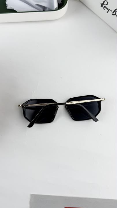 RAYBAN GOLD BLACK 3402