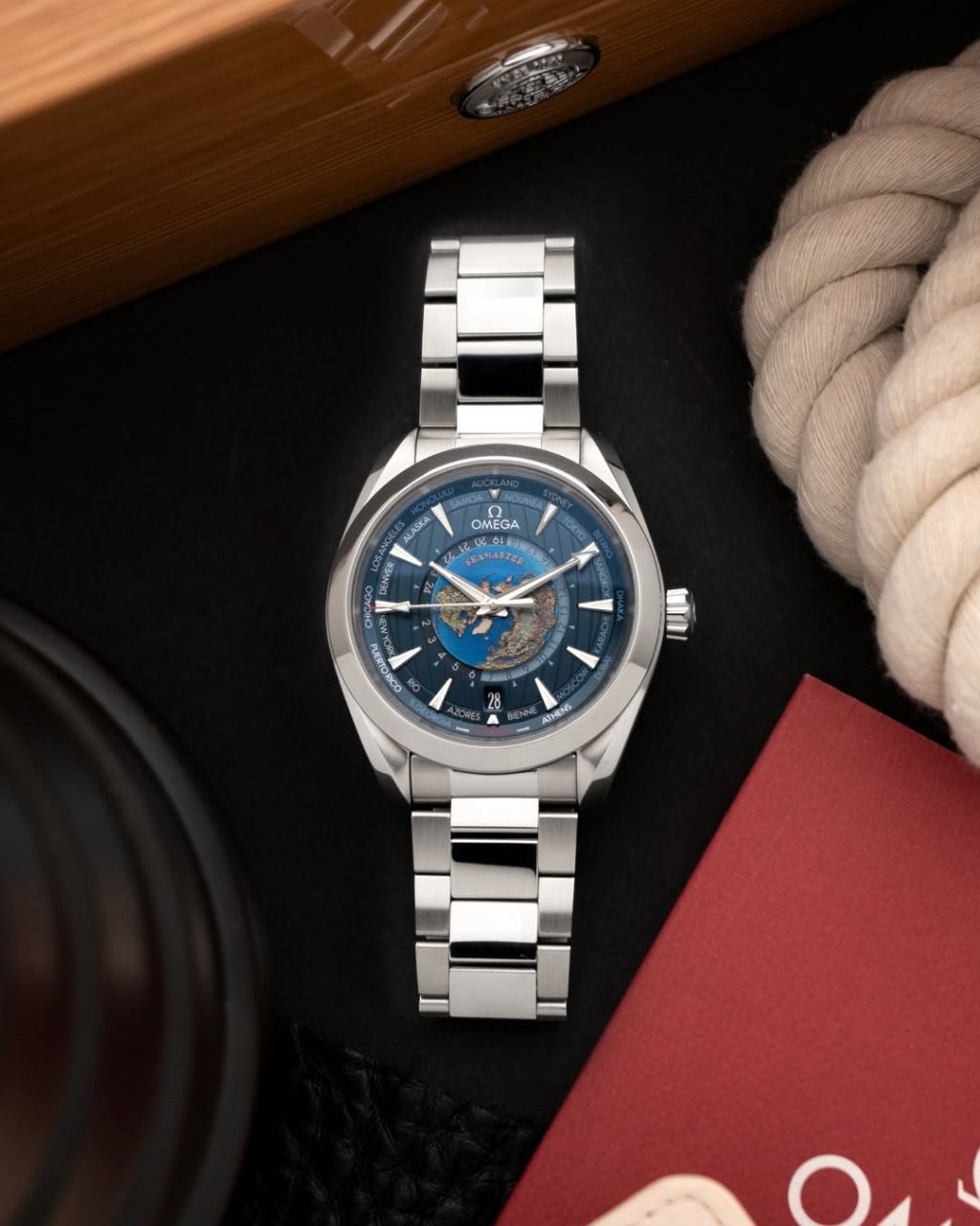 Omega Aqua Teraa Worldmap Seamaster Watch