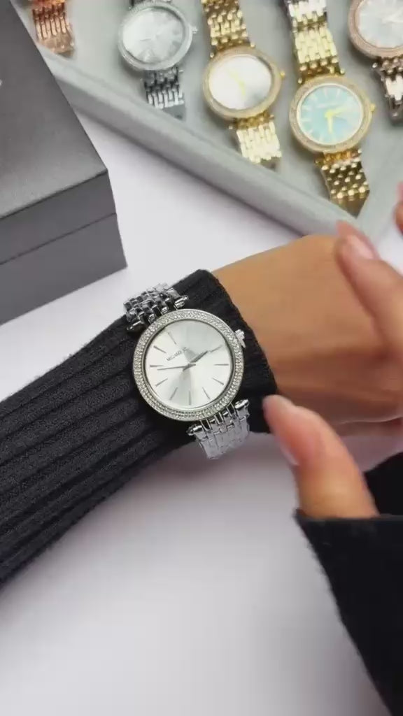 Woman's Watch / Michael Kors Darci Silver With White Dial 🤍😍💕