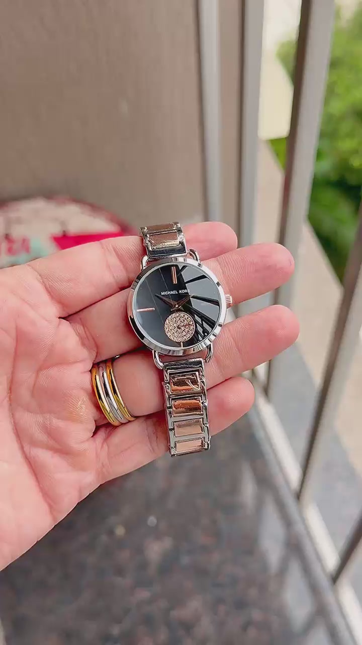MICHAEL-KORS LADIES NEW MODEL SILVER CASE AND ROSE & DARK GREEN STAINLESS STEEL STRAP🥵
